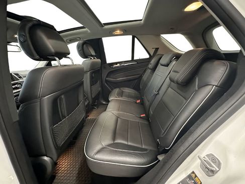 Used 2014 Mercedes-Benz ML 550 4MATIC image 14