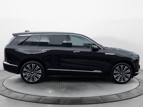New 2026 Cadillac Vistiq Premium Luxury AWD/4WD image 8