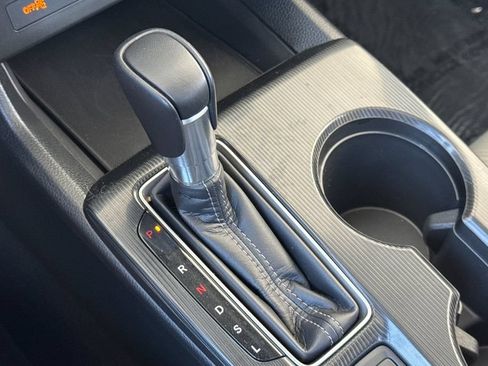 Certified 2024 Honda Civic EX image 24