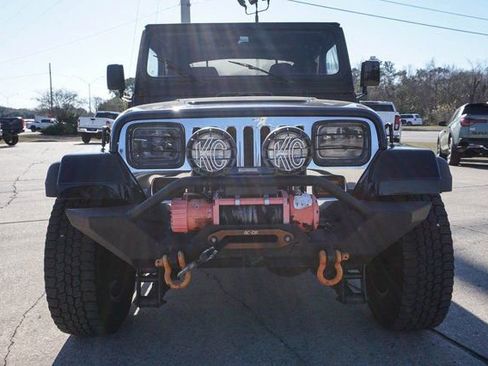 Used 1993 Jeep Wrangler S image 7