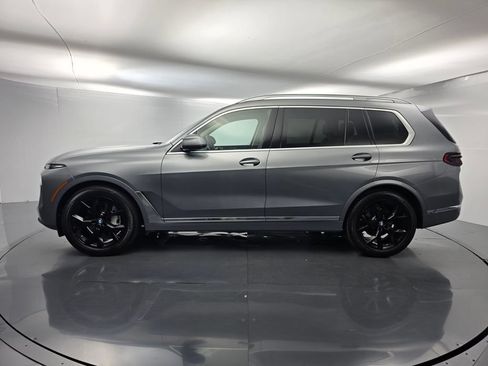 Certified 2024 BMW X7 xDrive40i w/ Premium Package AWD/4WD image 7