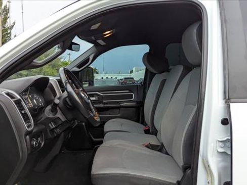 Used 2024 RAM 2500 Big Horn w/ Off Road Package AWD/4WD image 14