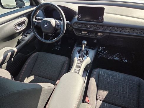 Used 2024 Honda HR-V Sport image 31