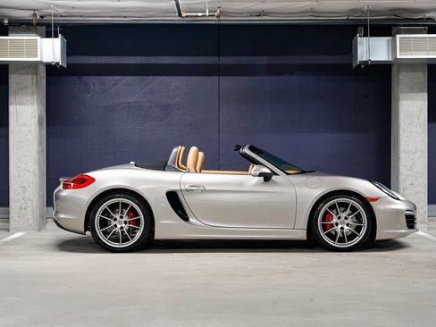 Used 2013 Porsche Boxster S RWD image 2