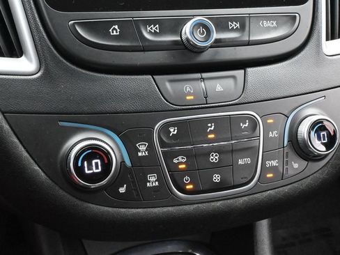 Used 2024 Chevrolet Malibu LT FWD image 20