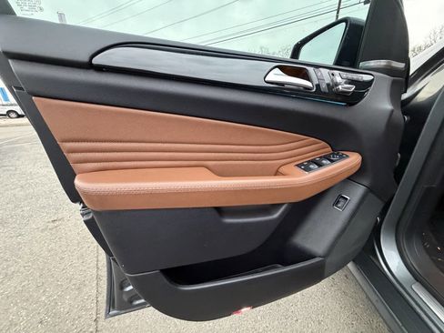 Used 2018 Mercedes-Benz GLE 43 AMG 4MATIC Coupe image 11