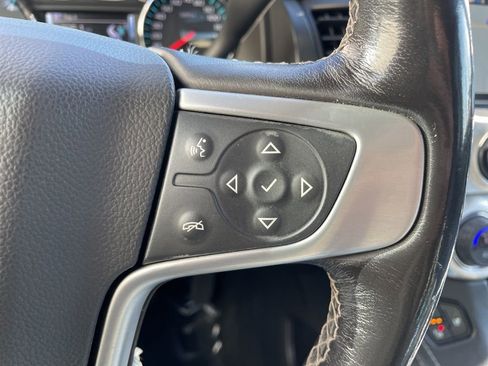 Used 2018 GMC Yukon XL SLT image 28