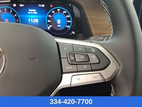 New 2026 Volkswagen Atlas SE image 26