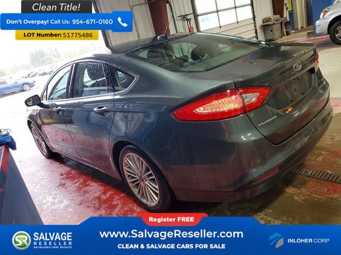 Used 2015 Ford Fusion SE w/ Equipment Group 202A FWD image 3