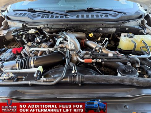 Used 2023 Ford F450 Lariat w/ FX4 Off-Road Package image 13