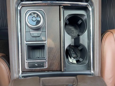 Used 2024 Ford Expedition King Ranch RWD image 48