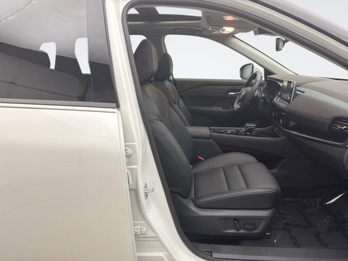 Used 2023 Nissan Rogue SL AWD/4WD image 16