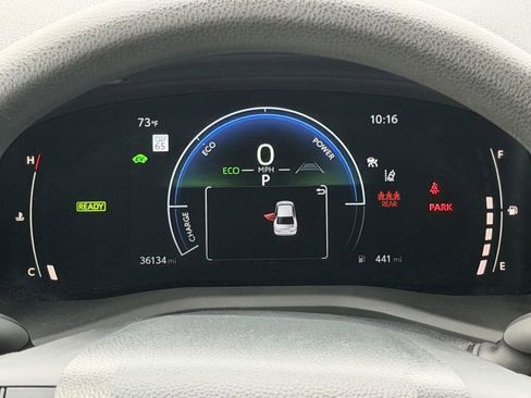 Used 2025 Toyota Camry LE FWD image 16