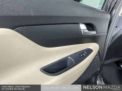 Used 2023 Hyundai Santa Fe SE image 19