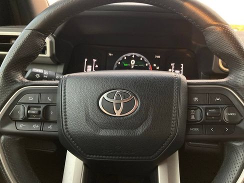 Used 2025 Toyota 4Runner SR5 RWD image 16