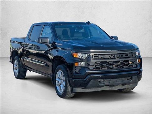 Used 2024 Chevrolet Silverado 1500 Custom RWD image 4
