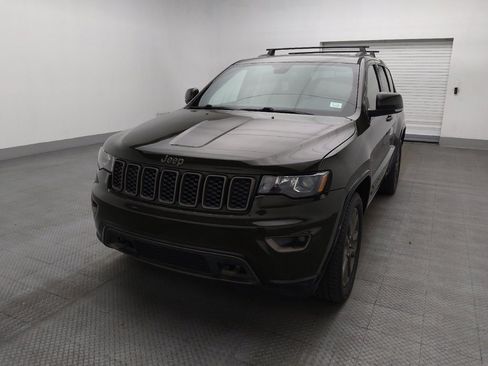Used 2016 Jeep Grand Cherokee Limited 75th Anniversary image 15