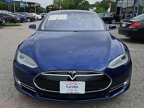 Used 2015 Tesla Model S 85D image 2