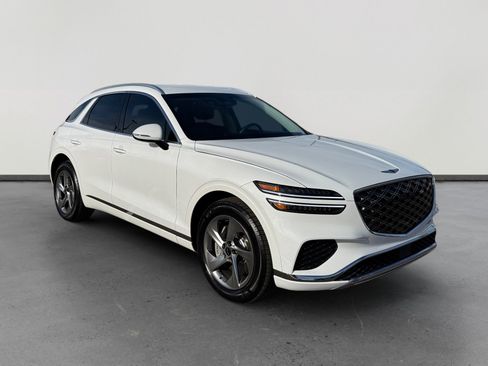 Used 2026 Genesis GV70 2.5T image 7