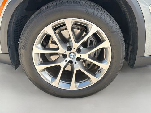 Used 2025 BMW X5 sDrive40i w/ Premium Package RWD image 42