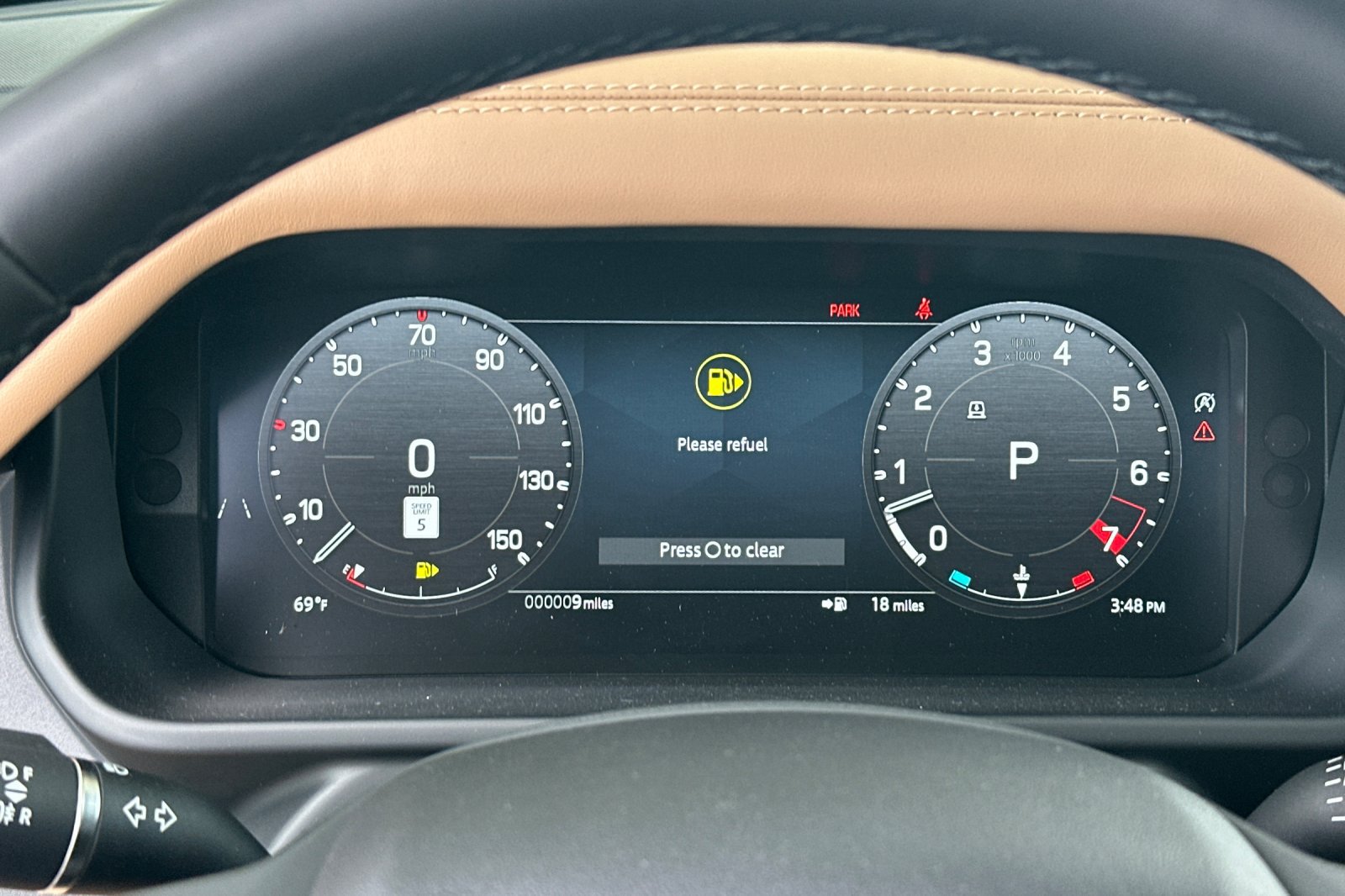 New 2026 Land Rover Defender 110 X-Dynamic SE AWD/4WD image 25