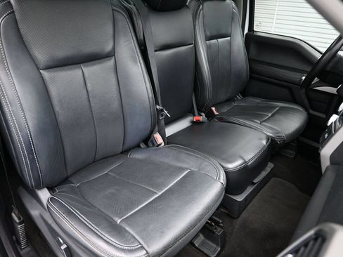 Used 2018 Ford F150 Lariat RWD image 42