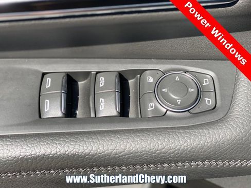 Certified 2025 GMC Yukon XL Denali image 15