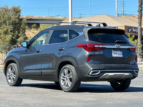 Used 2021 Kia Seltos S image 3