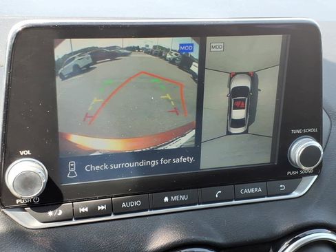 Used 2023 Nissan Sentra SR FWD image 19