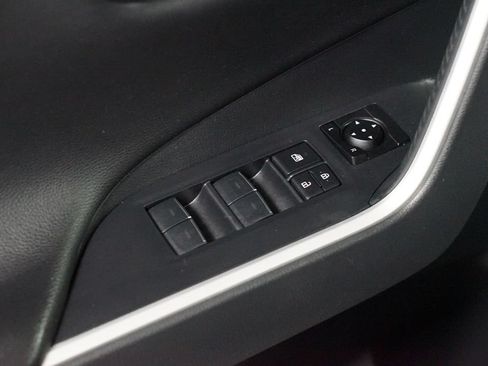 Certified 2025 Toyota RAV4 XSE AWD/4WD image 31