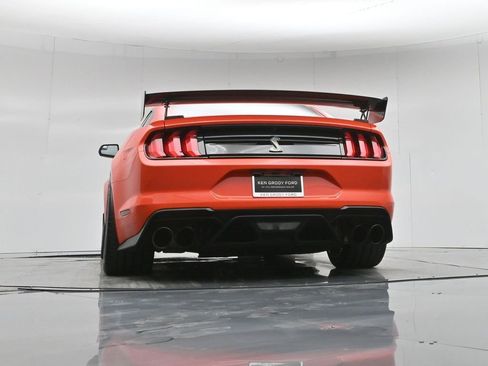 Used 2022 Ford Mustang Shelby GT500 w/ Carbon Fiber Track Pack image 51