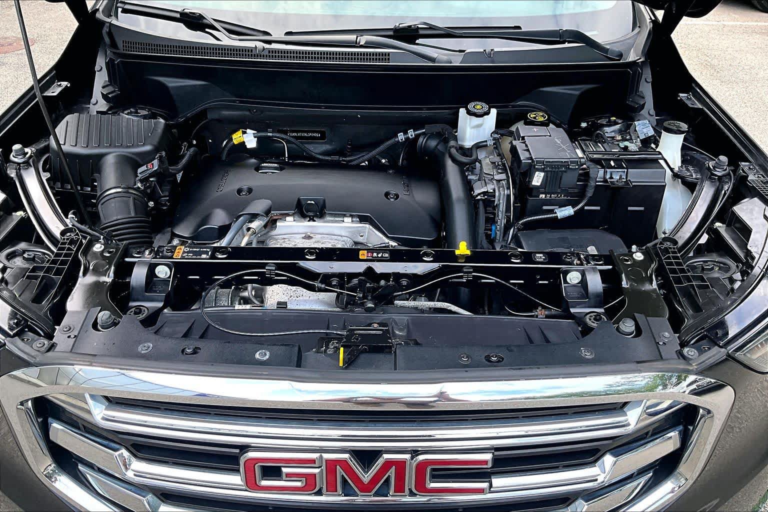 Used 2019 GMC Terrain SLT w/ Preferred Package AWD/4WD image 29