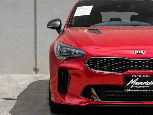 Used 2018 Kia Stinger GT1 RWD image 46