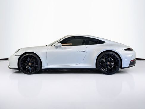 Certified 2025 Porsche 911 Carrera image 2