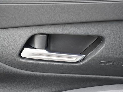 New 2026 Nissan Sentra SV FWD image 8