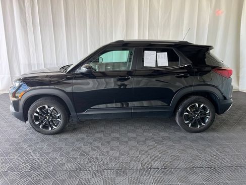 Used 2022 Chevrolet TrailBlazer LT AWD/4WD image 27