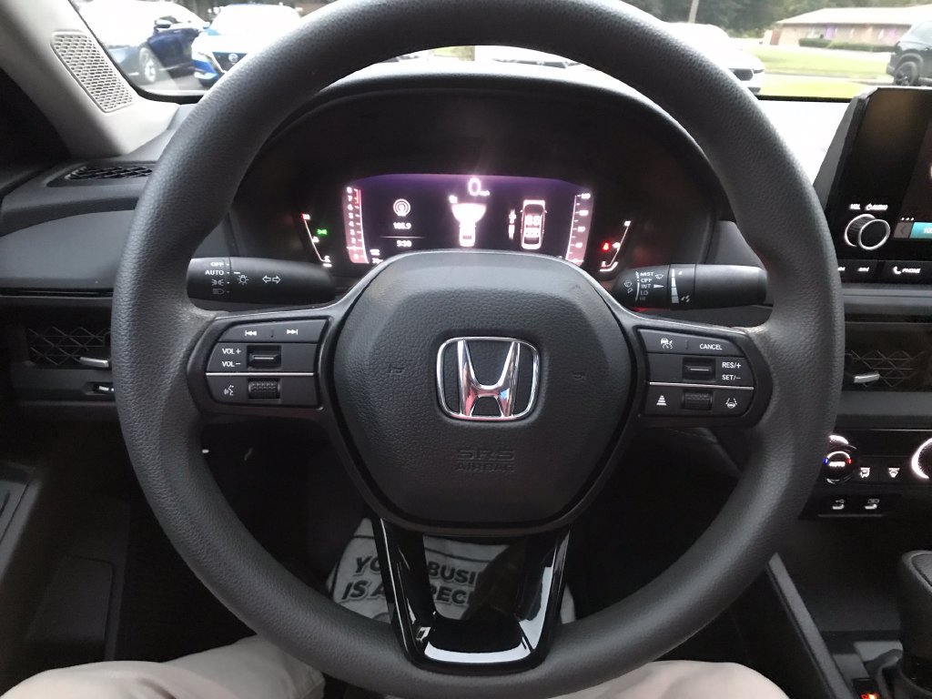 Certified 2024 Honda Accord EX image 19