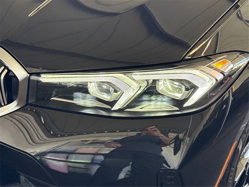 New 2026 BMW 330i Sedan w/ M Sport Package image 16