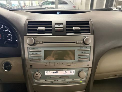 Used 2009 Toyota Camry Hybrid image 12