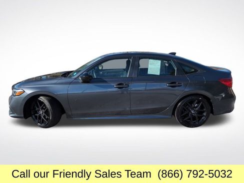 Used 2024 Honda Civic Sport image 2