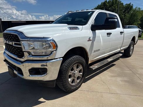 Used 2024 RAM 3500 Lone Star AWD/4WD image 3