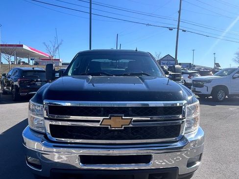 Used 2014 Chevrolet Silverado 2500 LTZ w/ LTZ Plus Package image 3