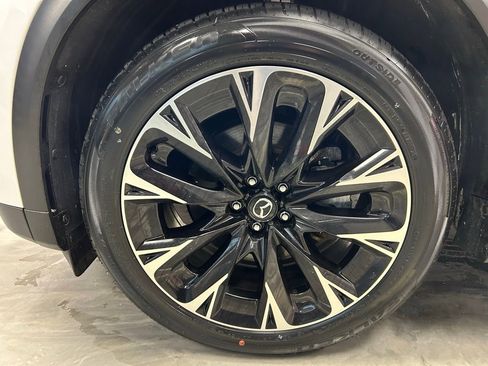 Used 2024 MAZDA CX-90 Plug-In Hybrid w/ Premium Plus image 24