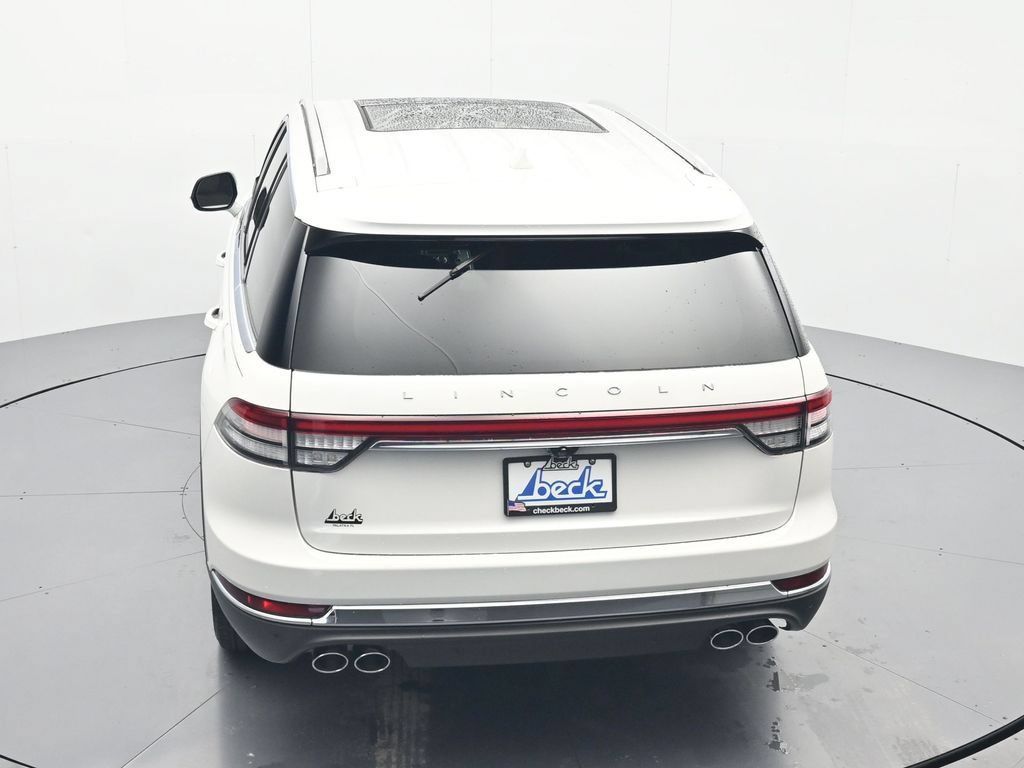 Used 2024 Lincoln Aviator 2WD w/ Premium Package image 35
