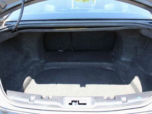 Used 2013 Ford Taurus SEL FWD image 8