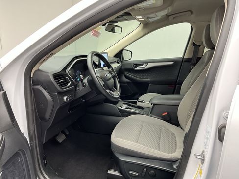 Used 2020 Ford Escape SE AWD/4WD image 3