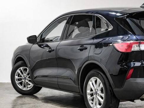 Used 2021 Ford Escape SE image 15