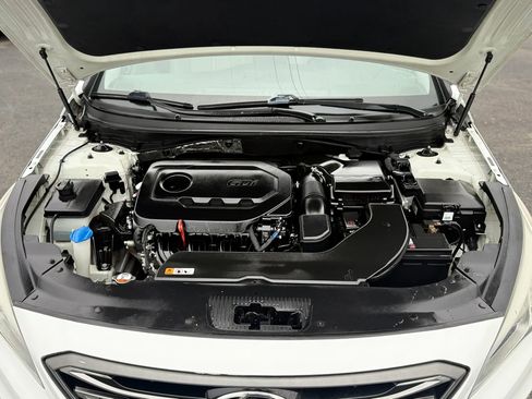 Used 2017 Hyundai Sonata Limited w/ Ultimate Package 04 FWD image 15