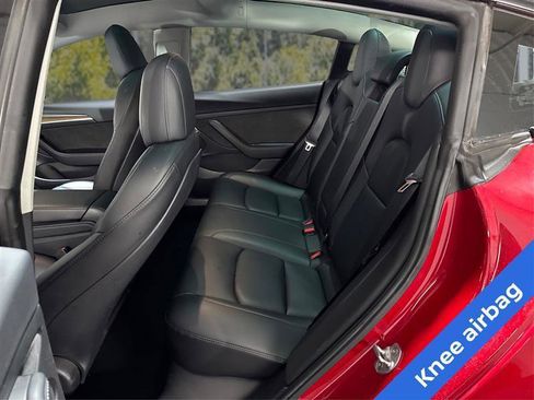 Used 2022 Tesla Model 3 Base image 10