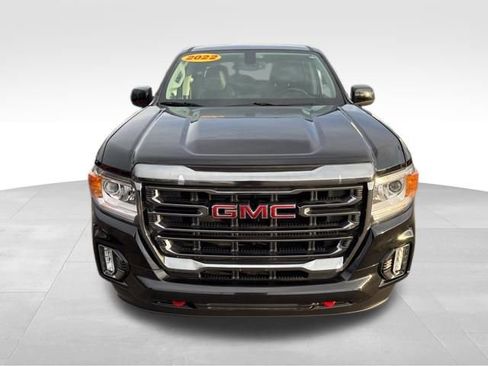 Used 2022 GMC Canyon AT4 image 2
